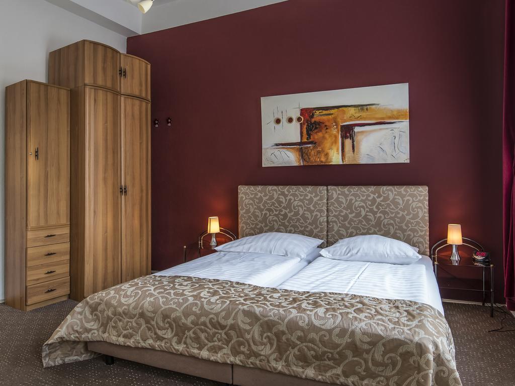 Remise Blumberg Hotel Potsdam Habitación foto