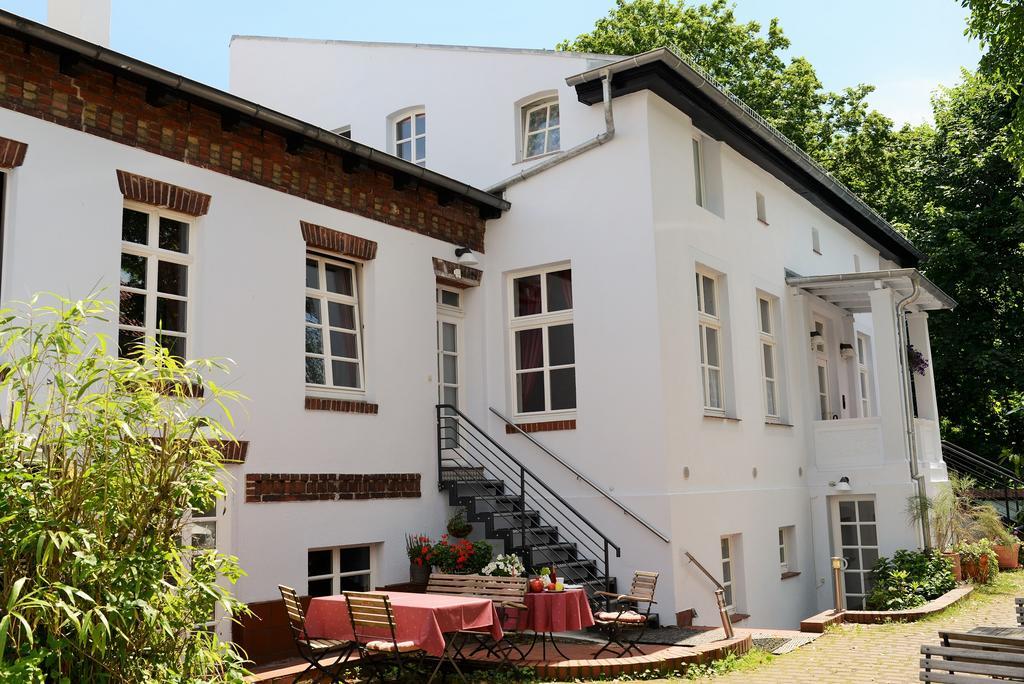 Remise Blumberg Hotel Potsdam Exterior foto